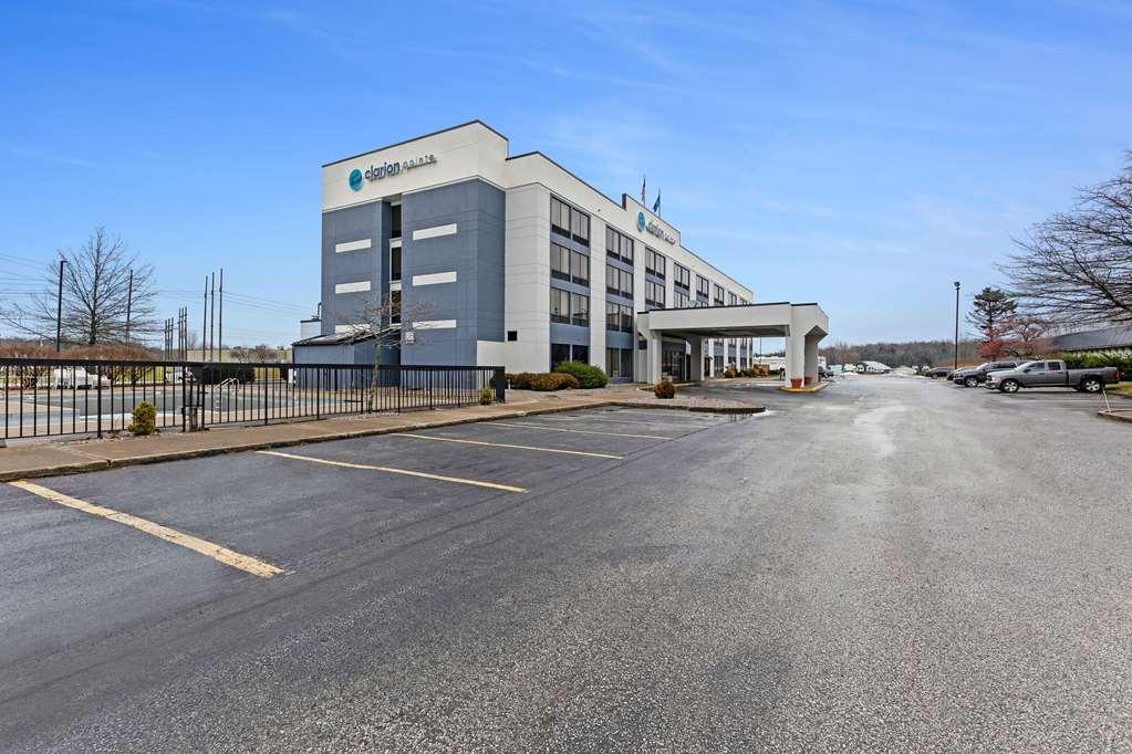 Clarion Pointe Near Erie Casino Hotel Kearsarge Kültér fotó